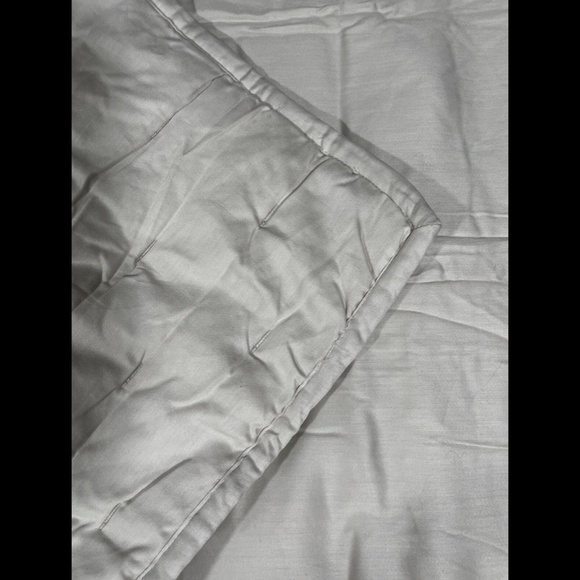 NIB Hotel Collection Opalescent Quilted Euro Sham - Picture 10 of 12